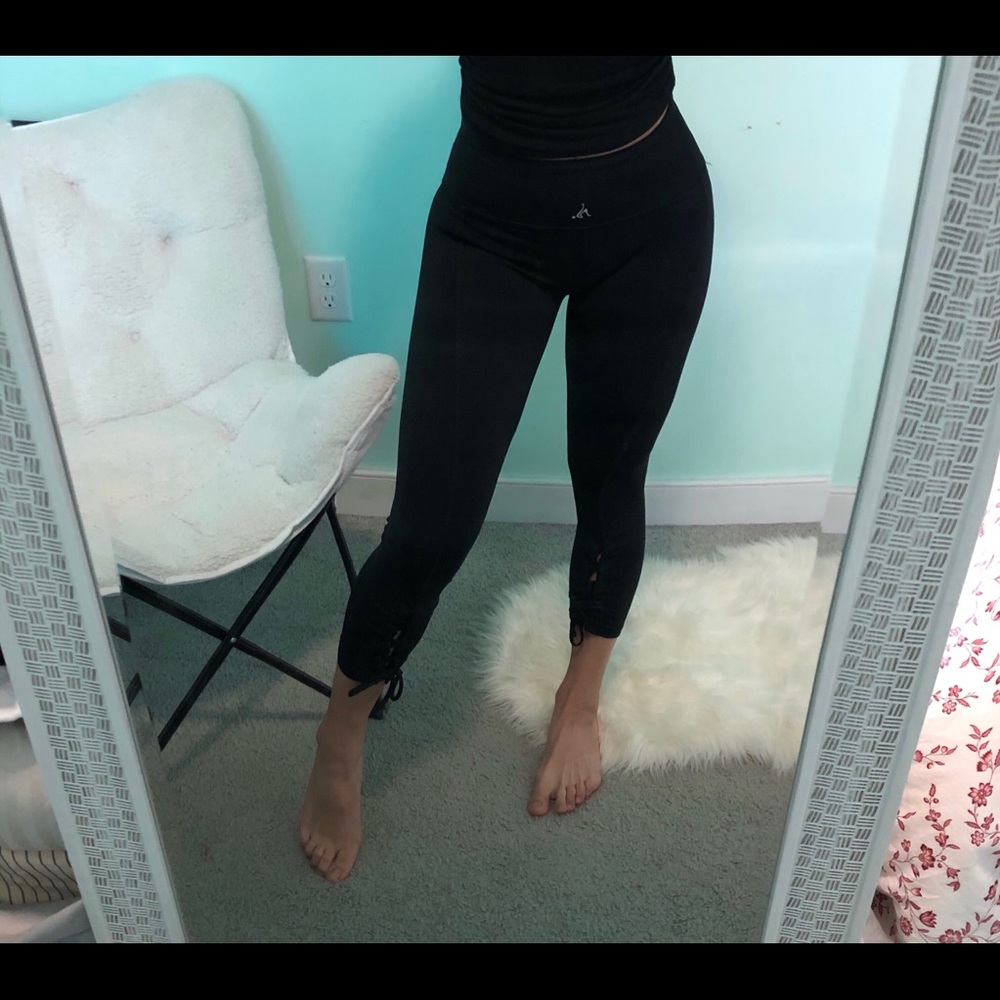 Nancy Rose Size 6 Leggings